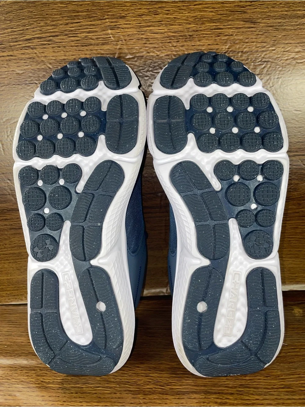 Under Armour Charged Assert 10 Shoes Men’s 9